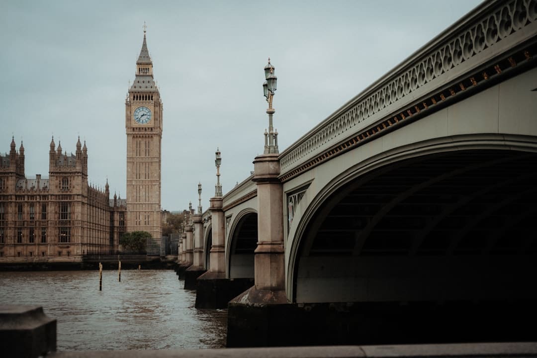 英国防部隐秘放射性废水走漏入海